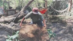 Pachamanca y Pisco en Wasipunko por Adam Weintrab